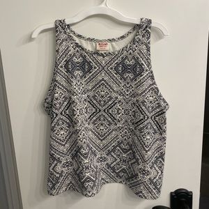 Black and white patterned tank top